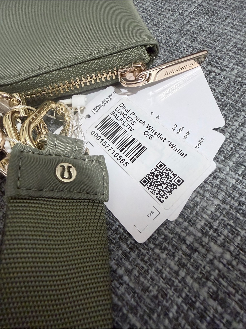 lululemon athletica Olive Green and Cream Double Pouch Wristlet with Strap - Picture 8 of 8